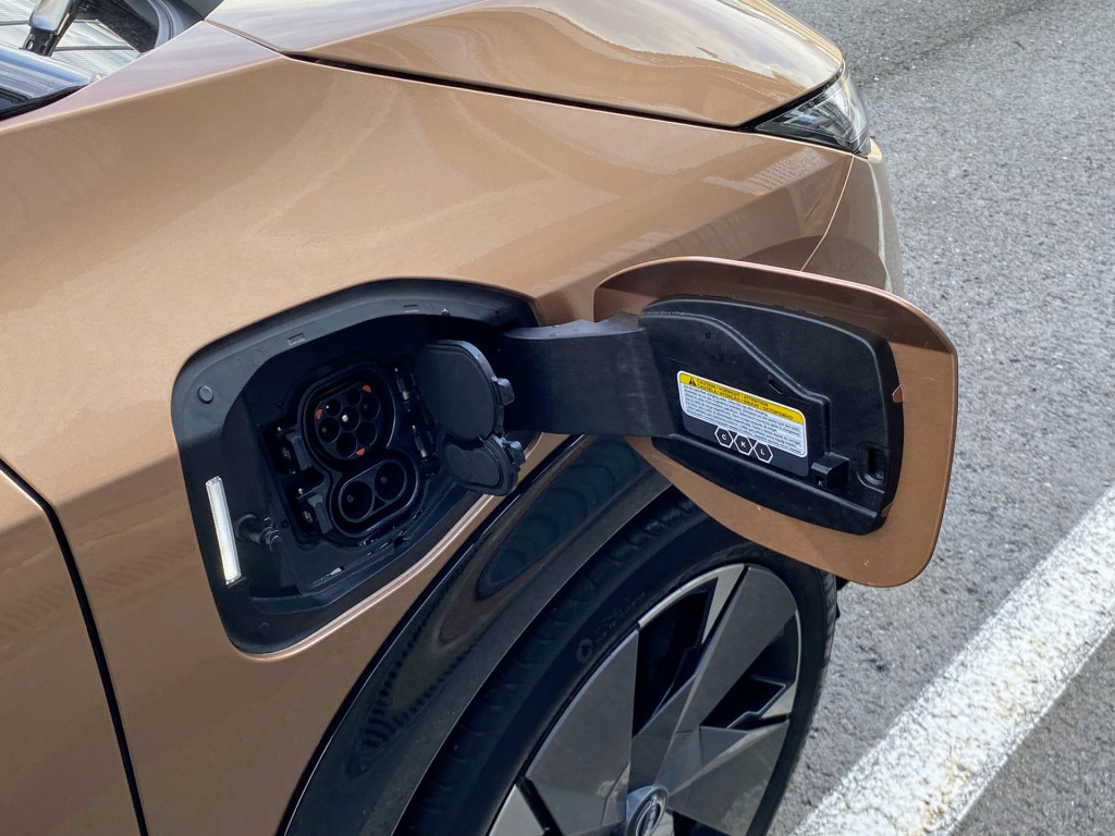 2023 Nissan Ariya  -  preview drive (Euro spec)