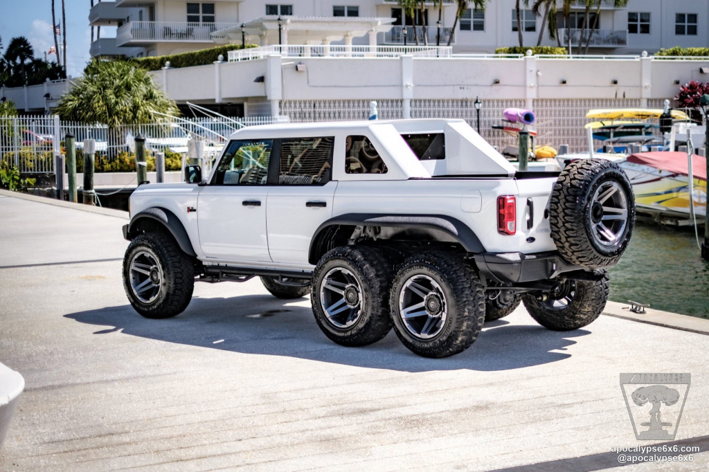 Apocalypse Manufacturing Dark Horse Ford Bronco 6x6