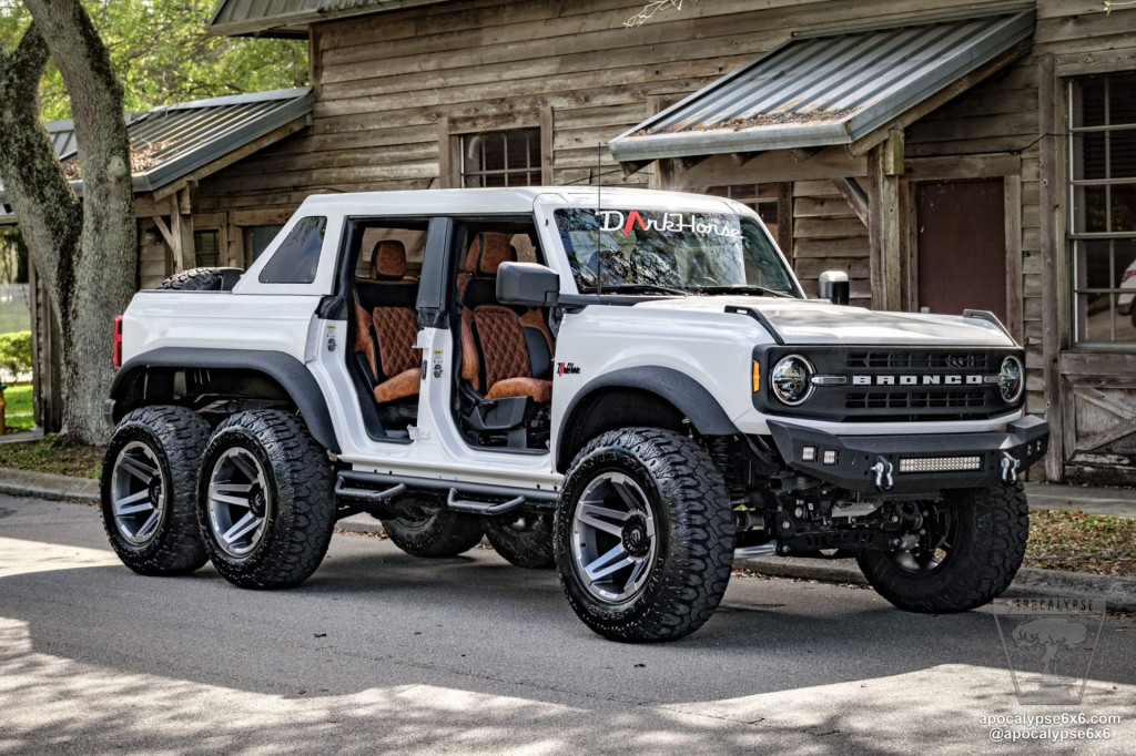 Apocalypse Manufacturing Dark Horse Ford Bronco 6x6