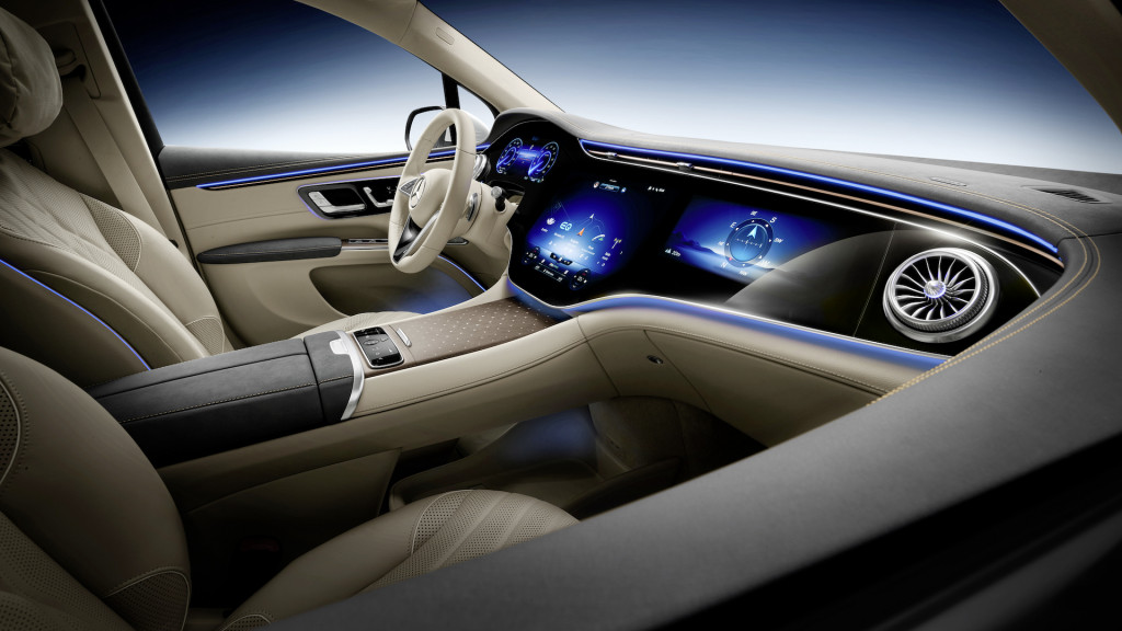 2023 Mercedes-Benz EQS SUV interior