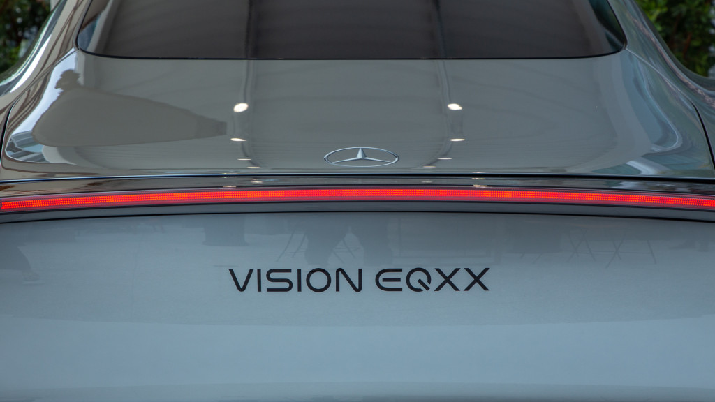 Mercedes-Benz Vision EQXX Concept