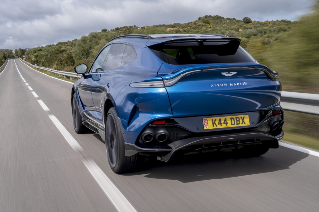 2022 Aston Martin DBX707 2022 Aston Martin DBX707