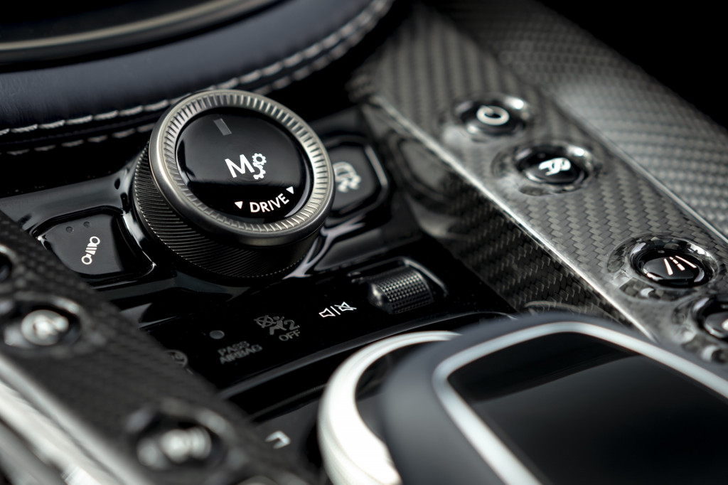 2022 Aston Martin DBX707 2022 Aston Martin DBX707