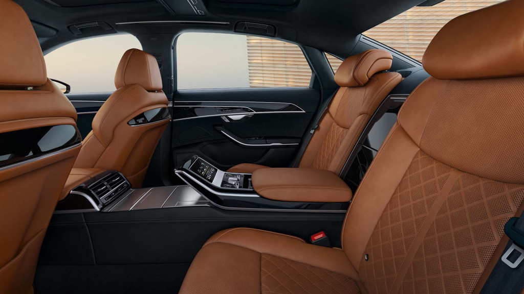 2022 Audi S8