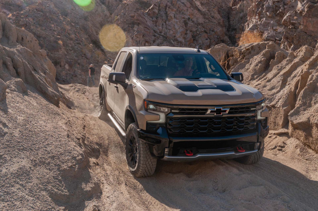 2022 Chevrolet Silverado 1500 ZR2 2022 Chevrolet Silverado 1500 ZR2