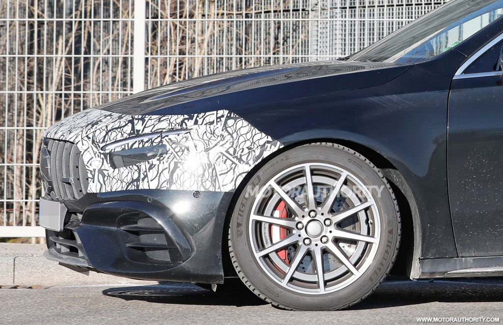 2023 Mercedes-Benz AMG A45 Hatchback facelift spy shots - Photo credit: S. Baldauf/SB-Medien
