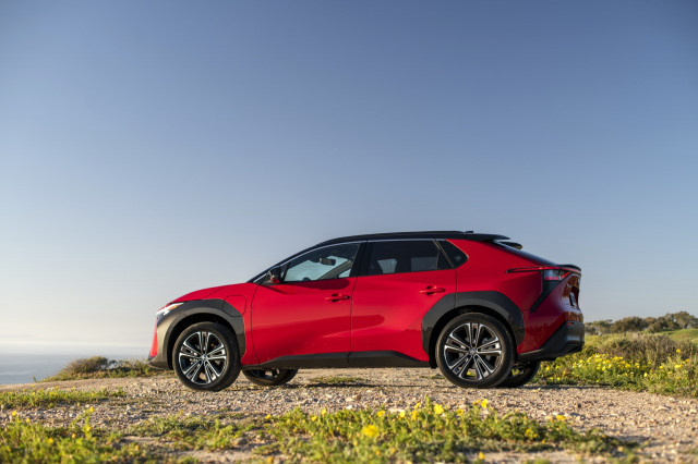 2023 Toyota bZ4X Limited AWD