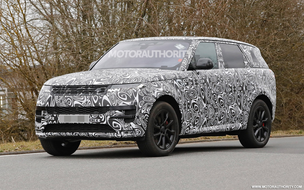 2024 Land Rover Range Rover Sport spy shots - Photo credit: S. Baldauf/SB-Medien 2024 Land Rover Range Rover Sport spy shots - Photo credit: S. Baldauf/SB-Medien