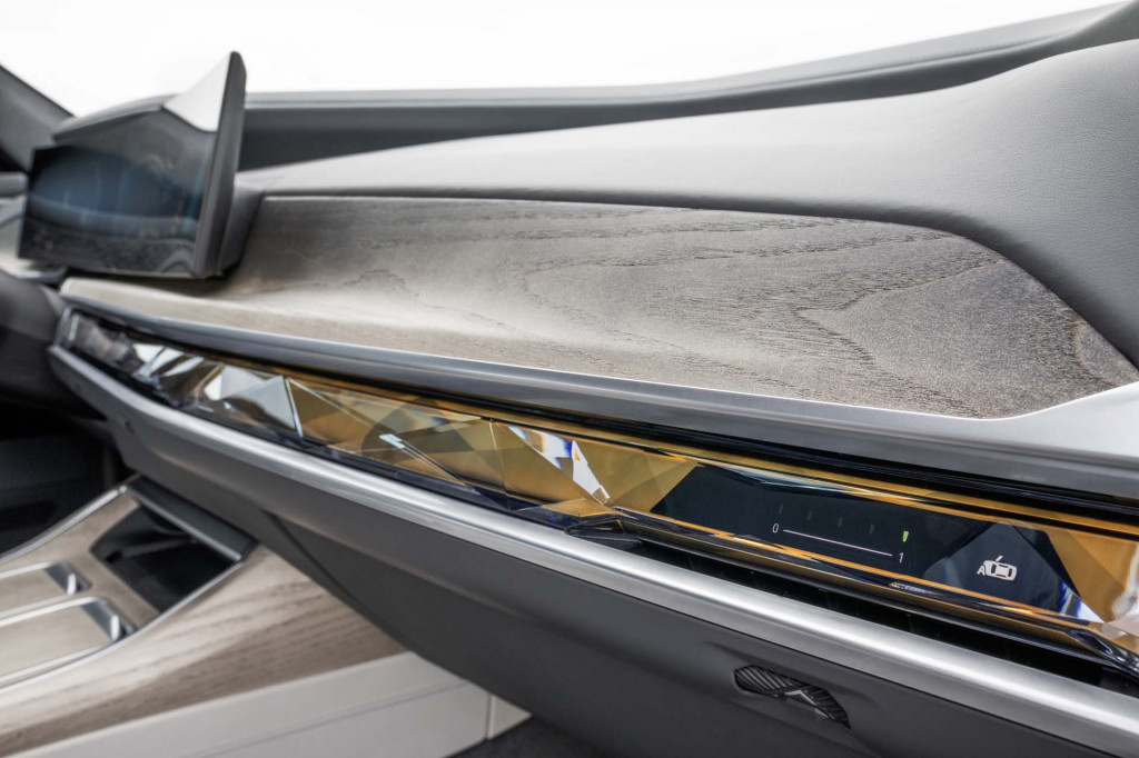2023 BMW i7