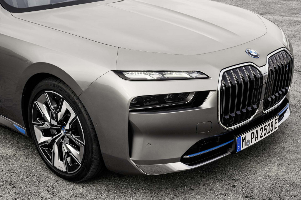 2023 BMW i7