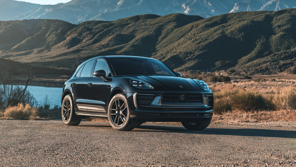 2023 Porsche Macan T