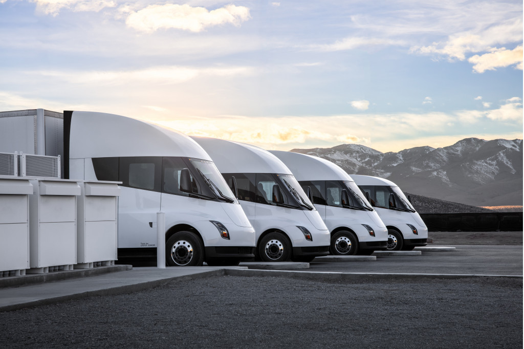 Tesla Semi  (Courtesy of Tesla, Inc.)