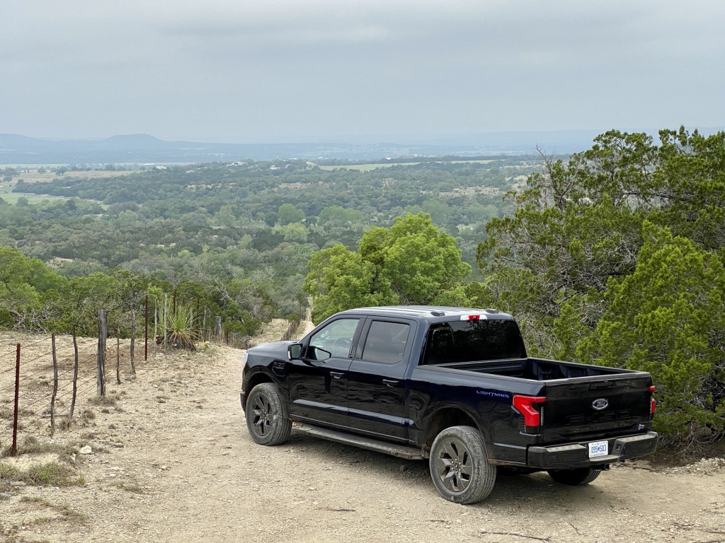 2022 Ford F-150 Lightning