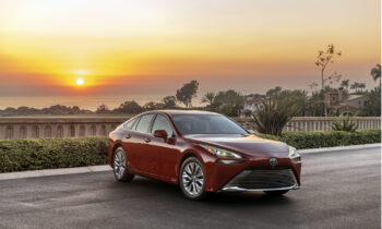 Toyota exec says EVs won’t top 30%, wants new engines