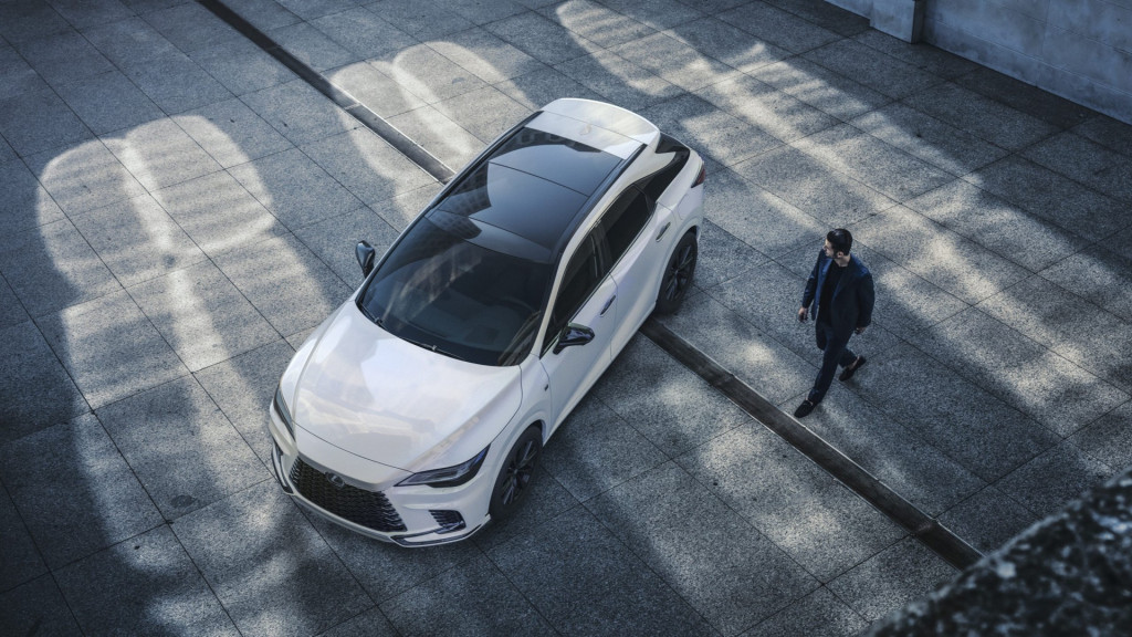 2023 Lexus RX 500h F Sport Performance