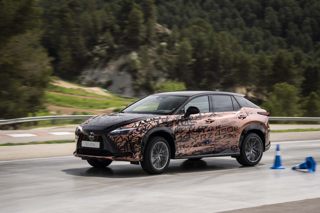 2023 Lexus RZ 450e 2023 Lexus RZ 450e