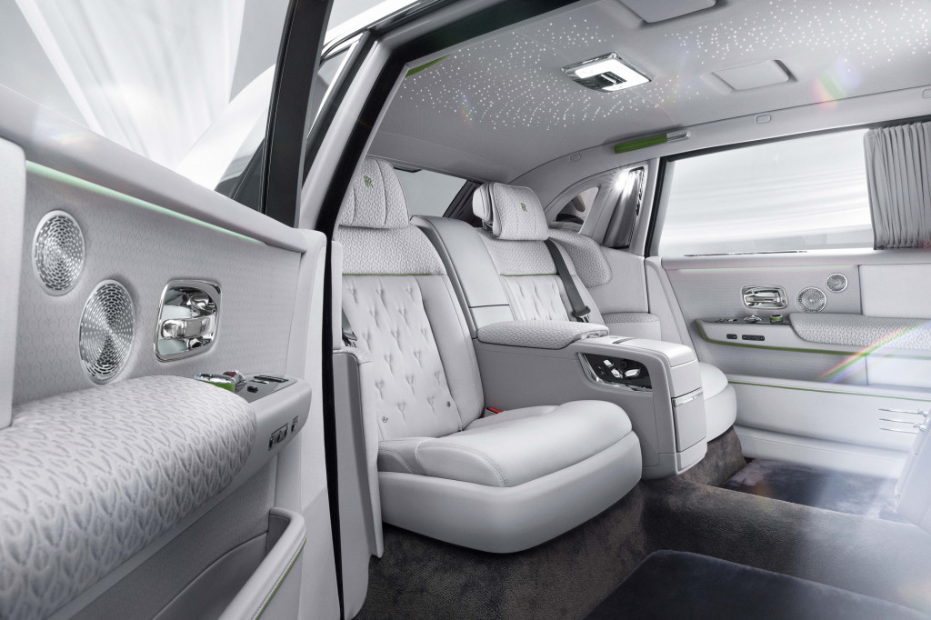 2023 Rolls-Royce Phantom Series II Platino