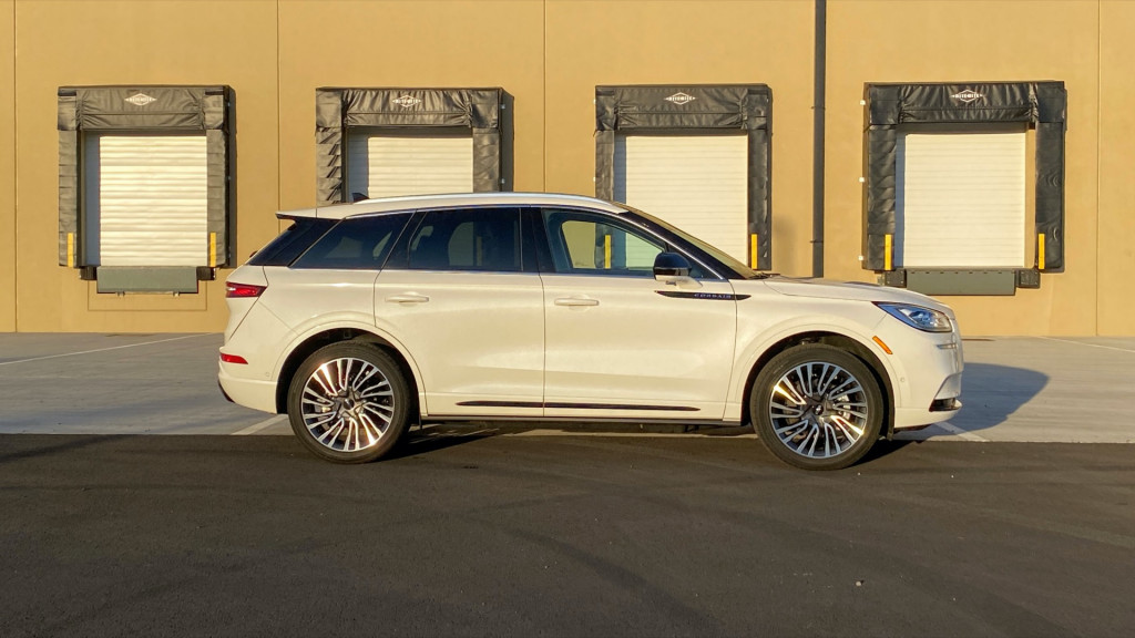 2021 Lincoln Corsair Grand Touring plug-in hybrid 2021 Lincoln Corsair Grand Touring plug-in hybrid