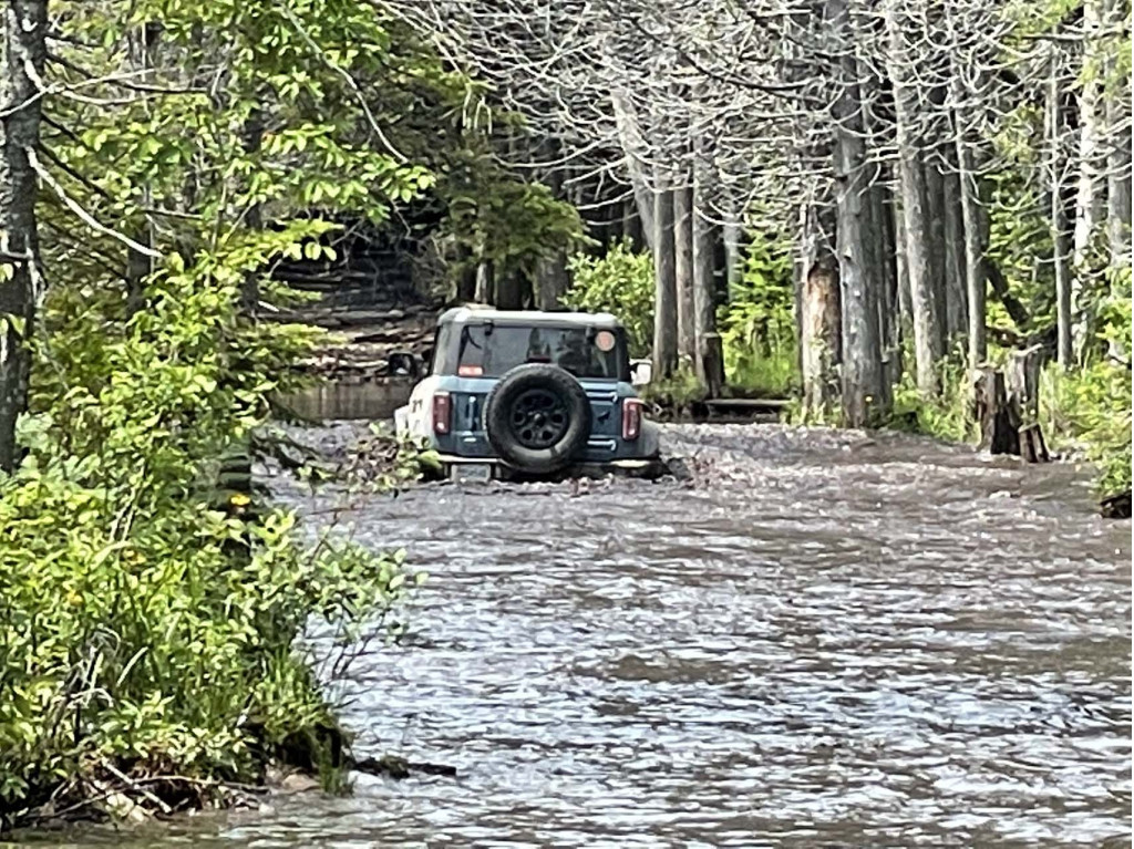 The Bronco Everglades is rated to wade through 36.4 inches of water
