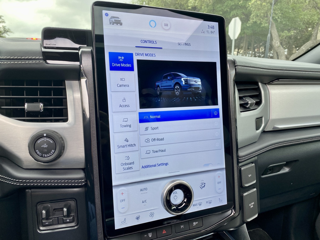 2022 Ford F-150 Lightning