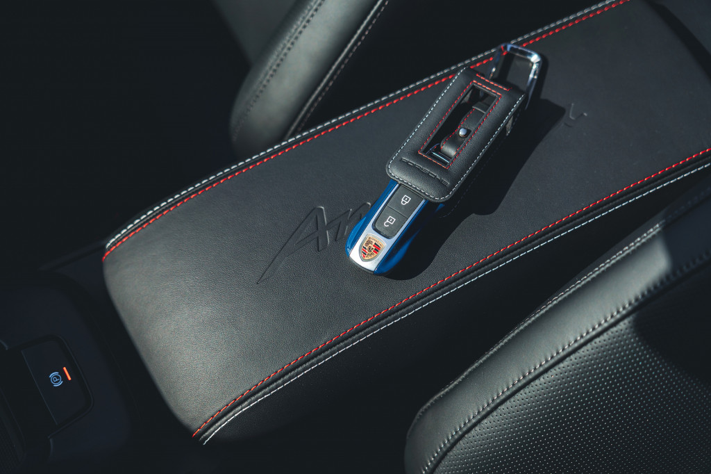 2023 Porsche 911 Carrera GTS Cabriolet America Edition