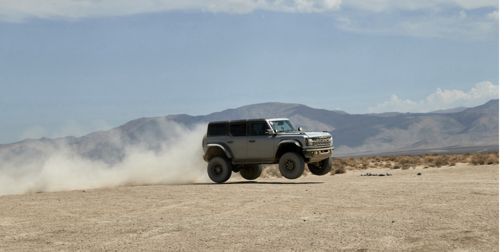 2022 Ford Bronco Raptor, Johnson Valley off-road review 