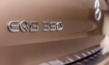 2022 Mercedes EQB electric SUV starts at $55,550, optional third-row seat