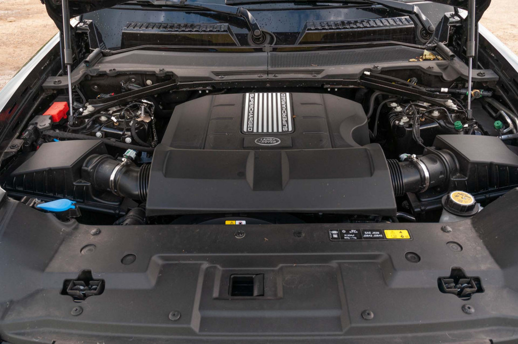 2022 Land Rover Defender 90 V8