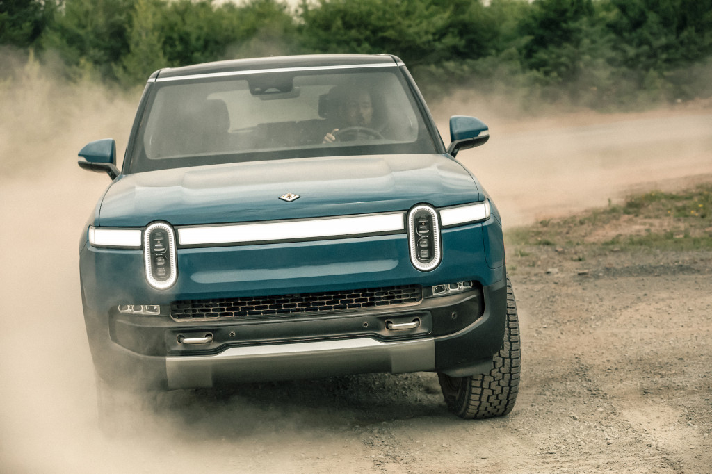 2023 Rivian R1S