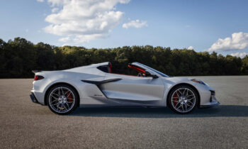 2023 Chevrolet Corvette Z06 costs $106,395, orders open July 28