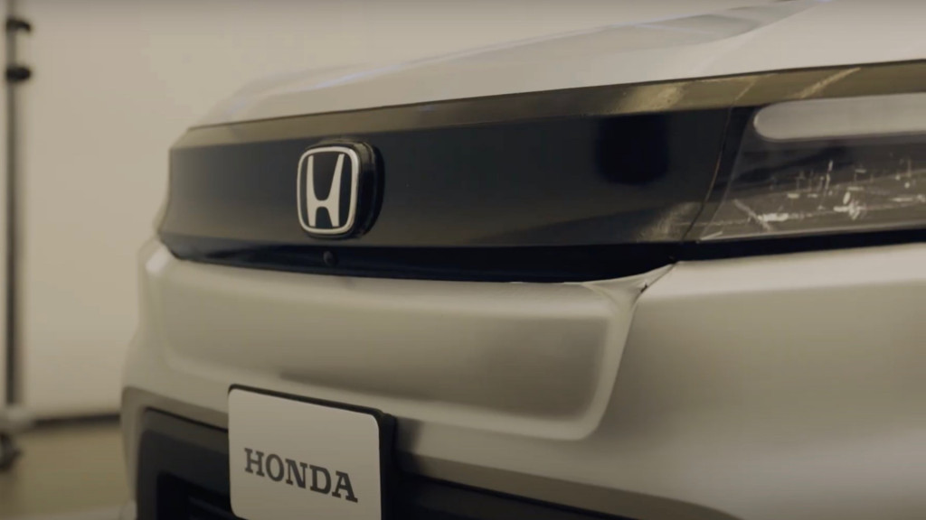 Honda Prologue clay model