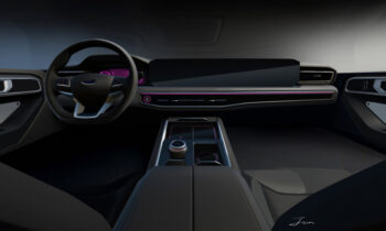 Ford Explorer receives new look, 27-inch touchscreen in China