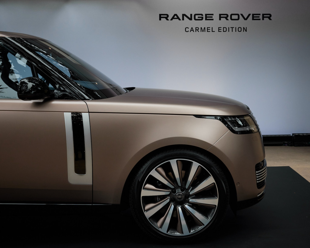 2023 Land Rover Range Rover SV Carmel Edition