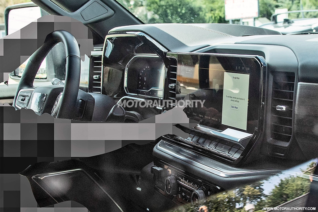 2024 Chevrolet Silverado HD spy shots - Photo credit: S. Baldauf/SB-Medien 2024 Chevrolet Silverado HD spy shots - Photo credit: S. Baldauf/SB-Medien