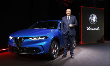 2023 Alfa Romeo Tonale goes plug-in hybrid only in US