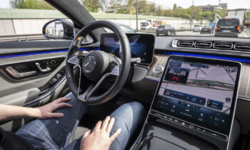 Review: Mercedes’ Drive Pilot could safely free up time for freeway commuters