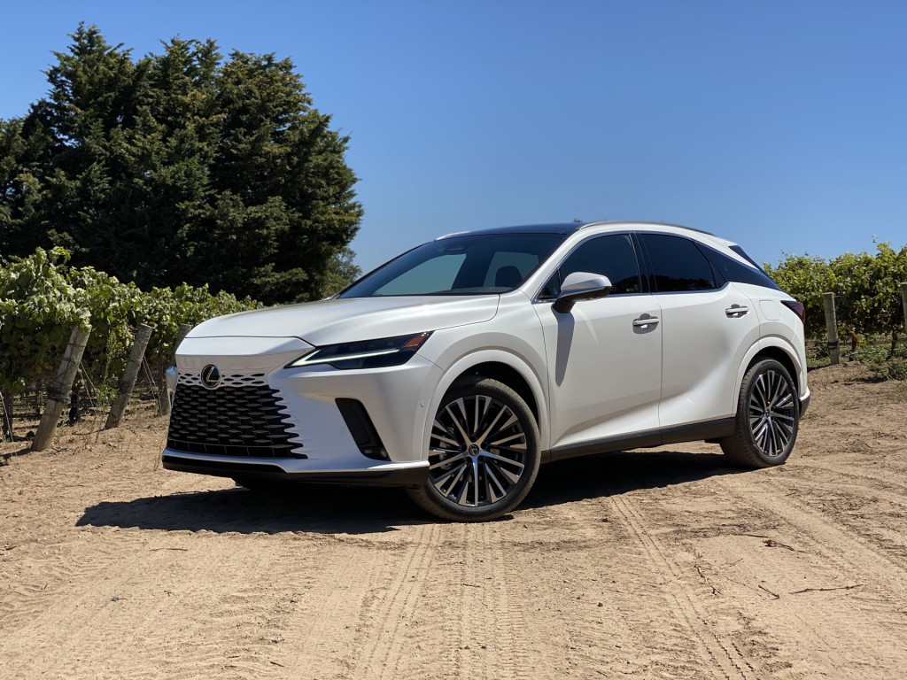 2023 Lexus RX 450h+ 2023 Lexus RX 450h+