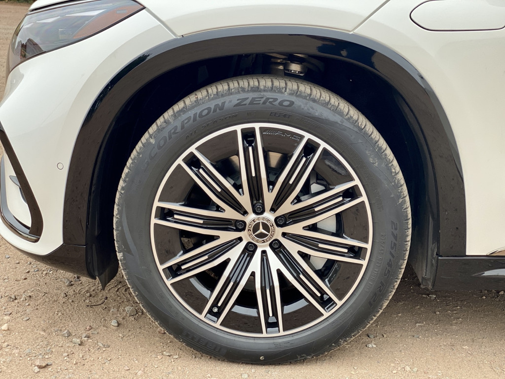 2023 Mercedes-Benz EQS SUV