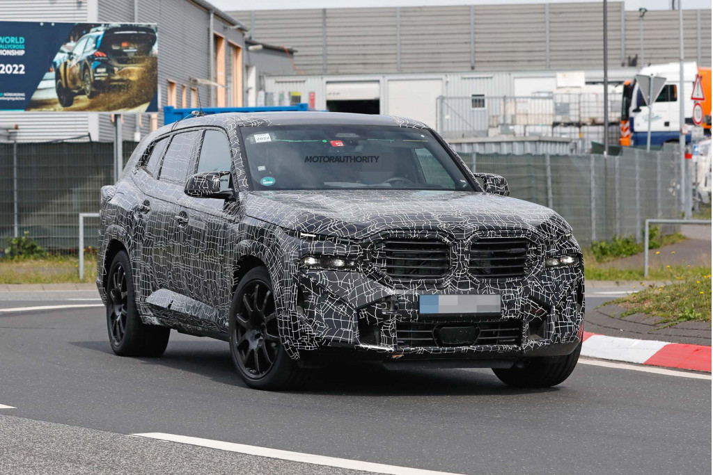 2023 BMW XM spy shots - Photo credit: S. Baldauf/SB-Medien