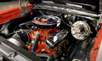 Comedian Gabriel Iglesias brings a 1969 Chevy Chevelle SS to Jay Leno's Garage