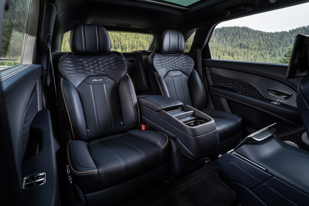 2023 Bentley Bentayga EWB