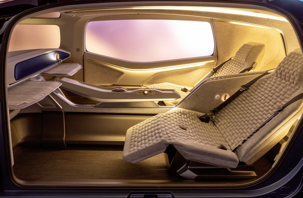 Volkswagen Group Gen.Travel concept