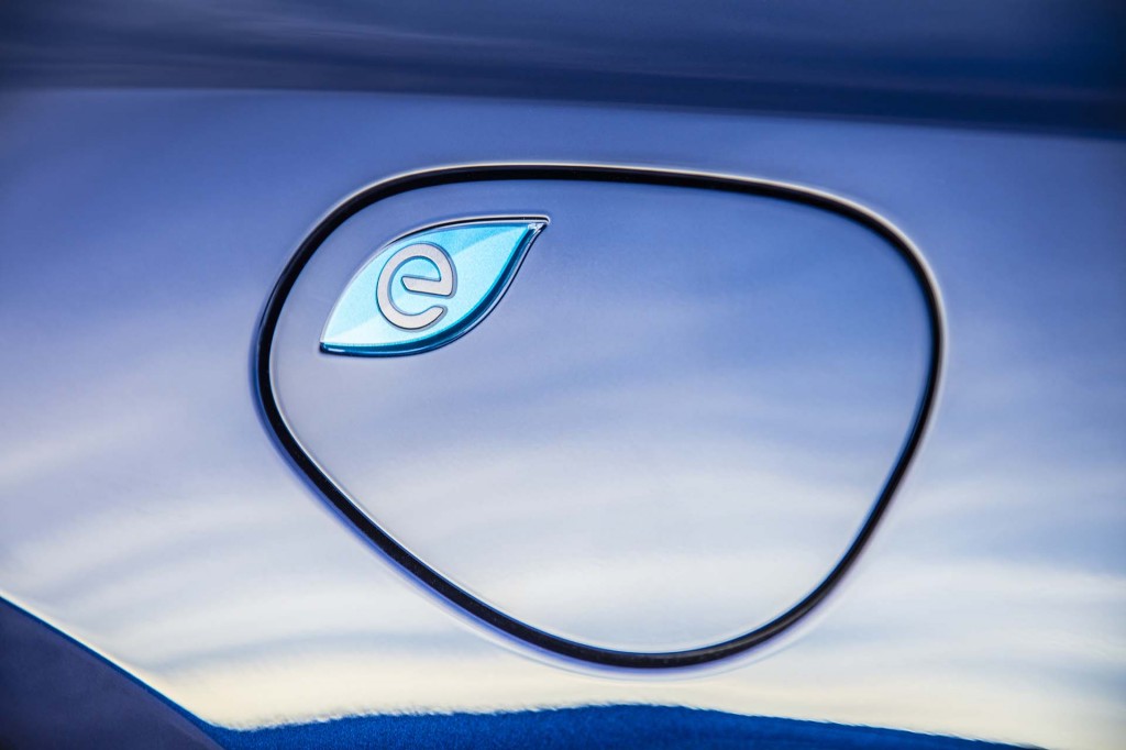 2017 Chrysler Pacifica Hybrid