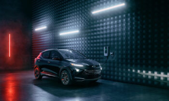 GM delays EV production ramp over battery supply