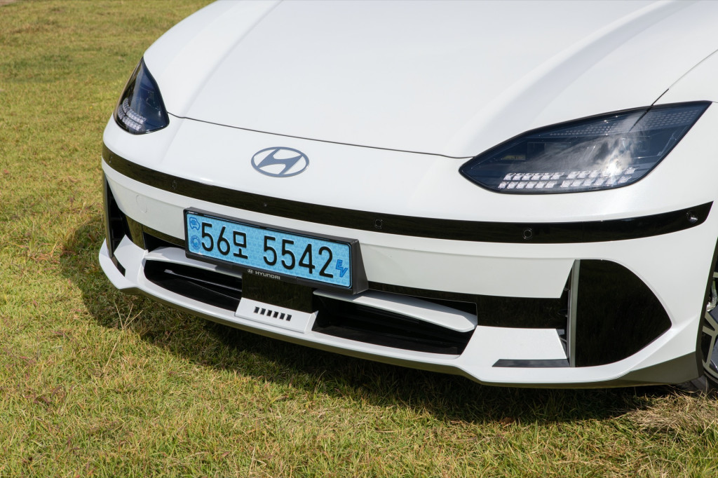 2023 Hyundai Ioniq 6 2023 Hyundai Ioniq 6