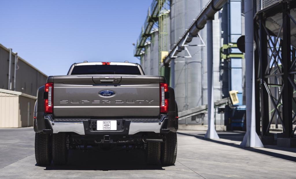 2023 Ford Super Duty F-350 Lariat