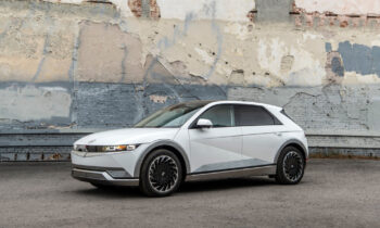 Poll: Majority of Californians back gasoline car ban