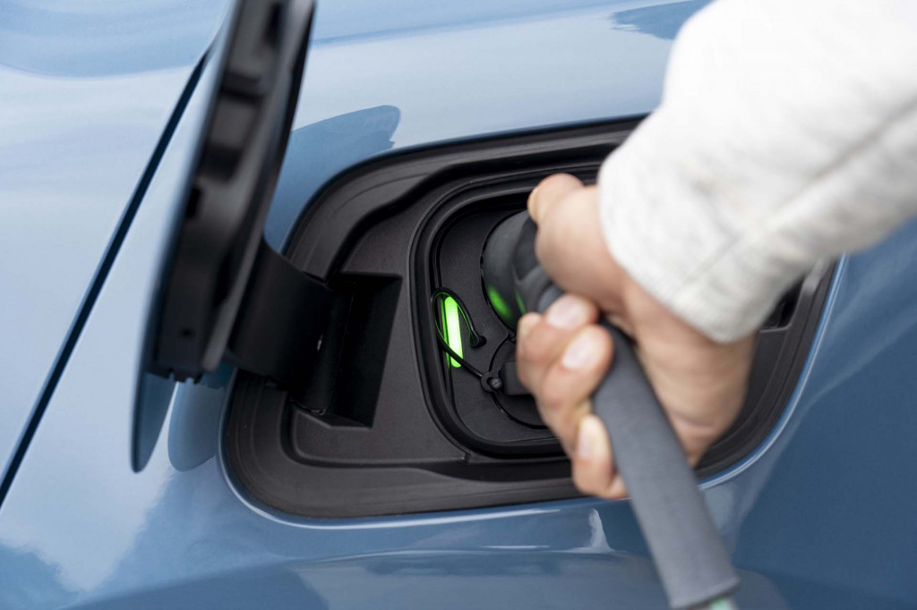 2022 Volvo C40 Recharge