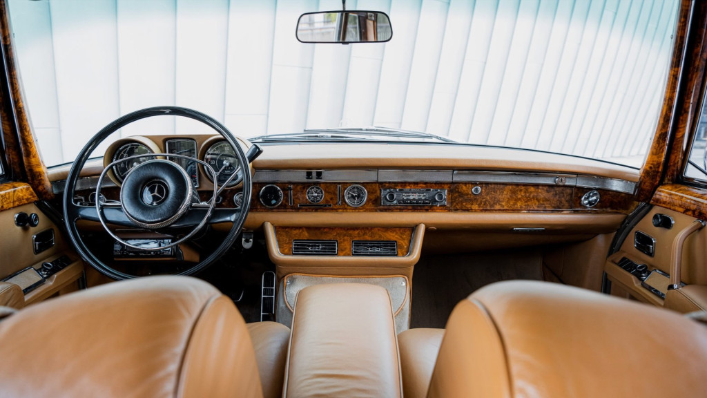 1968 Mercedes-Benz 600 owned by Jay Kay (photo via Bring a Trailer) 1968 Mercedes-Benz 600 owned by Jay Kay (photo via Bring a Trailer)