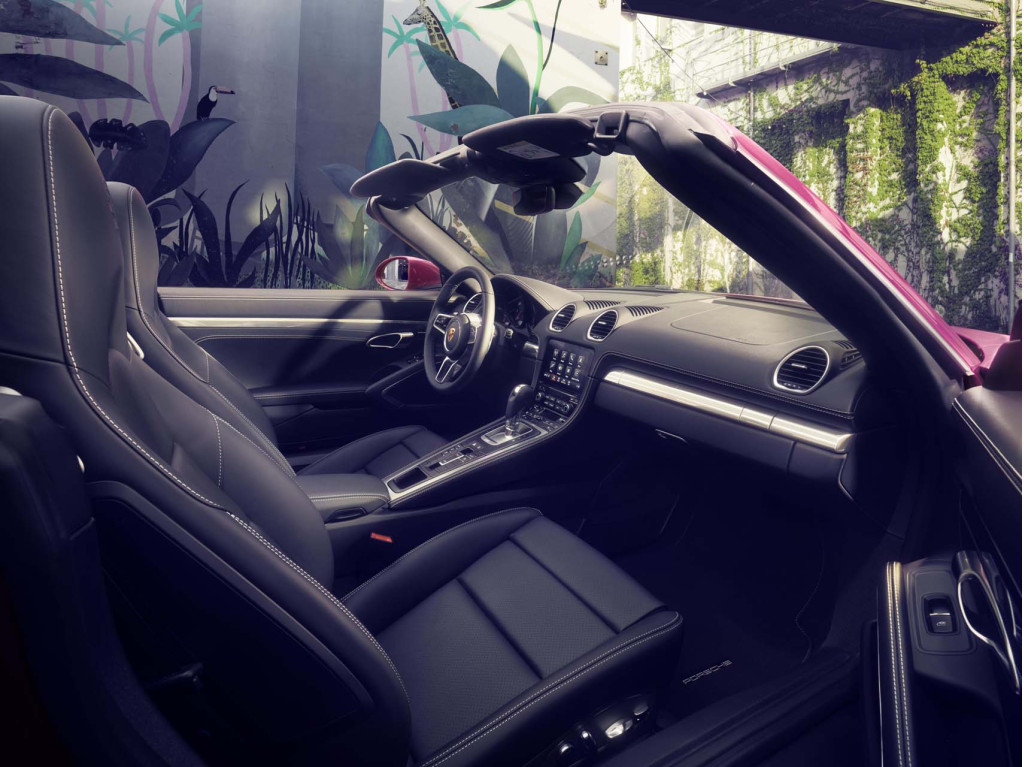 2023 Porsche 718 Style Edition